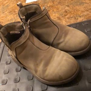 Osh Kosh Boots - Girls size 9